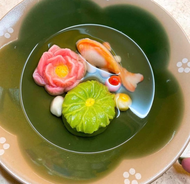 Cá chép ăn được hút khách dịp Tết ông Công ông Táo-3