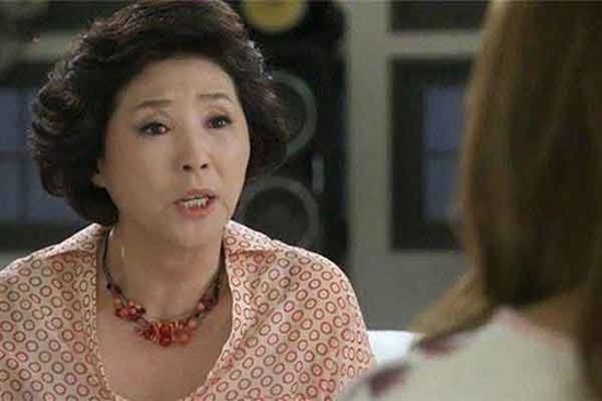 Ông xã nợ đầm nợ đìa, mẹ chồng bán nhà trả nợ, lời bà nói sau đó khiến tôi muốn ly hôn