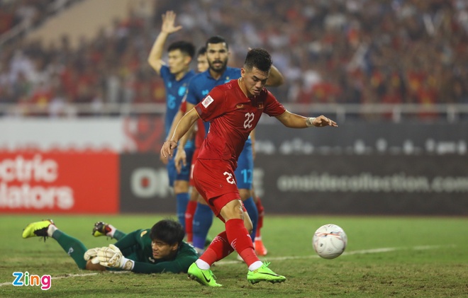 Tuyển Việt Nam hòa Thái Lan 2-2 ở chung kết lượt đi AFF Cup-10