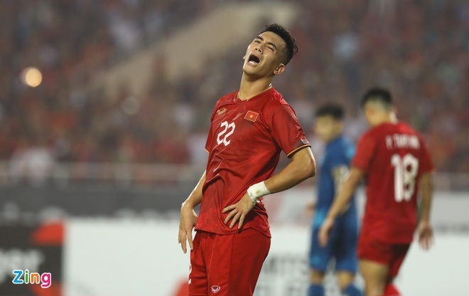 Tuyển Việt Nam hòa Thái Lan 2-2 ở chung kết lượt đi AFF Cup-11