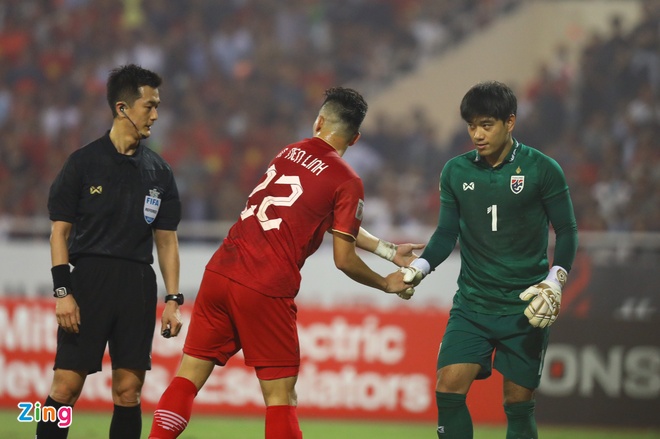 Tuyển Việt Nam hòa Thái Lan 2-2 ở chung kết lượt đi AFF Cup-12