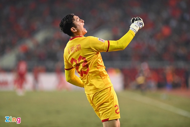 Tuyển Việt Nam hòa Thái Lan 2-2 ở chung kết lượt đi AFF Cup-15