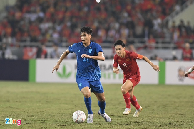 Tuyển Việt Nam hòa Thái Lan 2-2 ở chung kết lượt đi AFF Cup-18