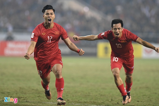 Tuyển Việt Nam hòa Thái Lan 2-2 ở chung kết lượt đi AFF Cup-1