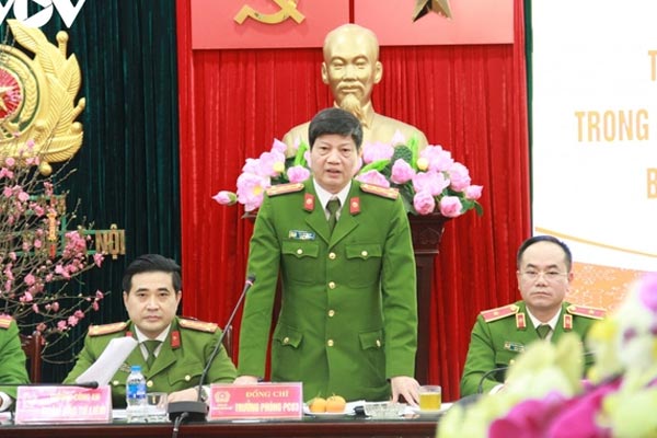 Ngày đầu trung tâm đăng kiểm bị điều tra hoạt động lại: Chủ xe vỡ oà niềm vui-8