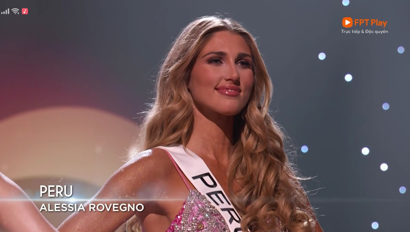 Hoa hậu Mỹ đăng quang Miss Universe 2022-12