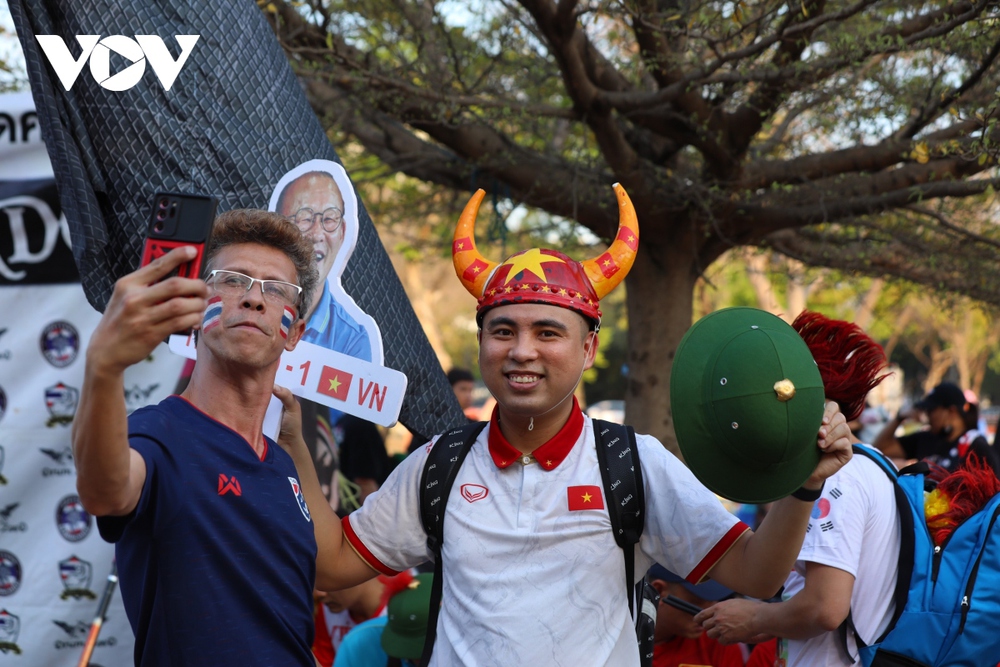 ĐT Việt Nam nhìn Thái Lan đăng quang tại AFF Cup 2022 ở trận đấu chia tay thầy Park-26