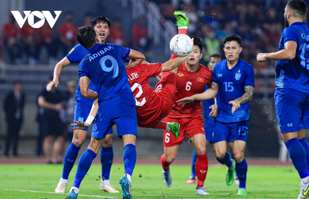 ĐT Việt Nam nhìn Thái Lan đăng quang tại AFF Cup 2022 ở trận đấu chia tay thầy Park-7