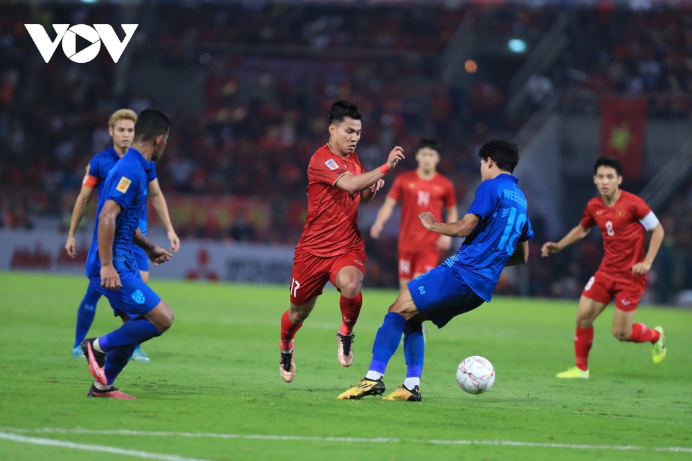 ĐT Việt Nam nhìn Thái Lan đăng quang tại AFF Cup 2022 ở trận đấu chia tay thầy Park-3