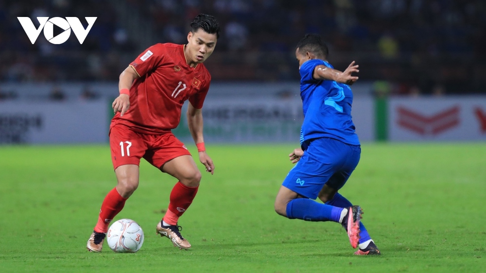 ĐT Việt Nam nhìn Thái Lan đăng quang tại AFF Cup 2022 ở trận đấu chia tay thầy Park-2