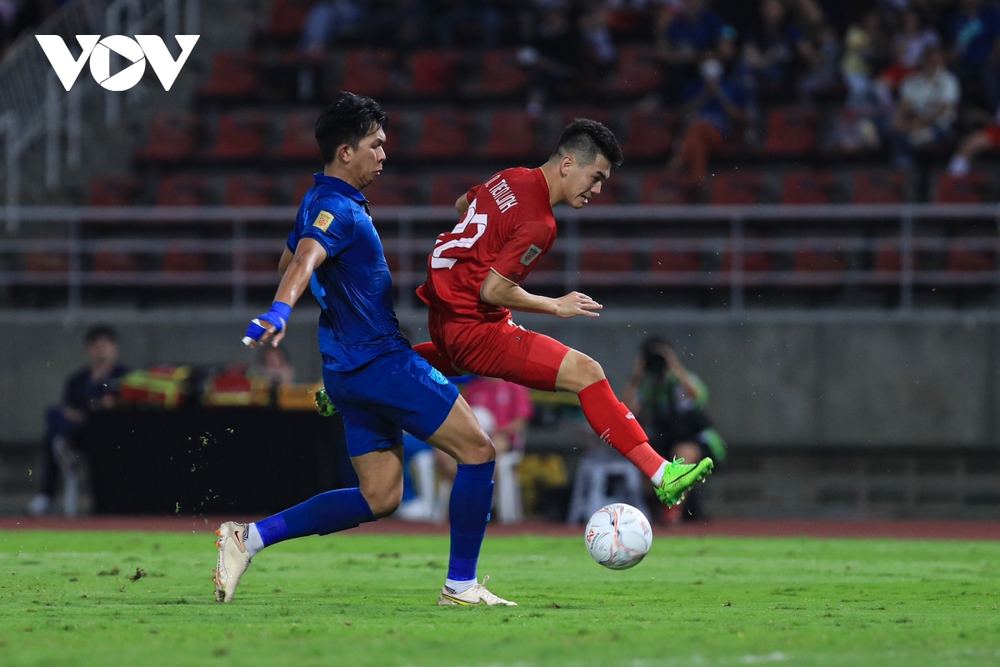 ĐT Việt Nam nhìn Thái Lan đăng quang tại AFF Cup 2022 ở trận đấu chia tay thầy Park-1