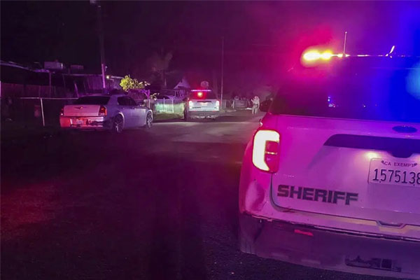 6 người trong một gia đình bị bắn chết ở California-1