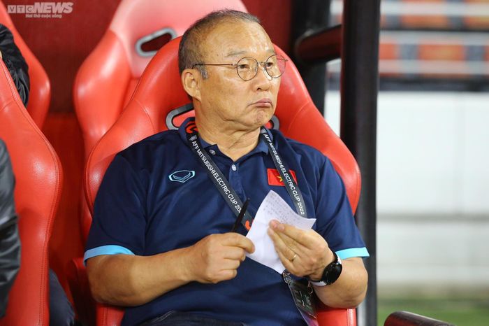 Trọn vẹn cảm xúc của HLV Park Hang Seo trong ngày chia tay tuyển Việt Nam-1