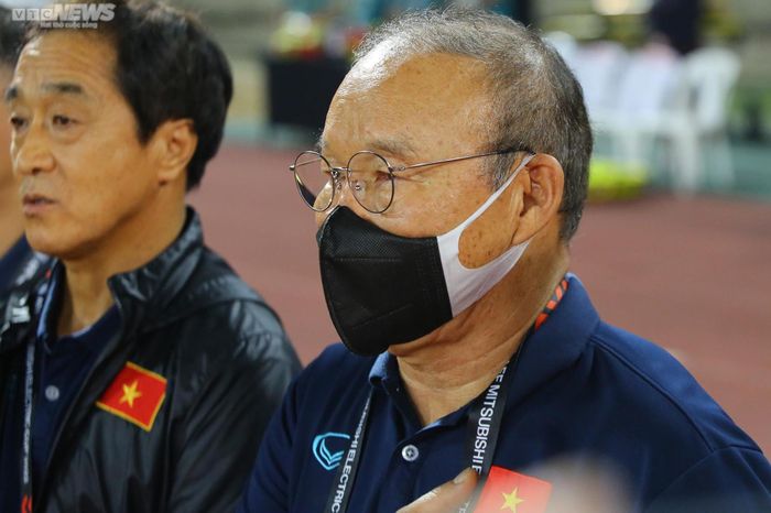 Trọn vẹn cảm xúc của HLV Park Hang Seo trong ngày chia tay tuyển Việt Nam-3