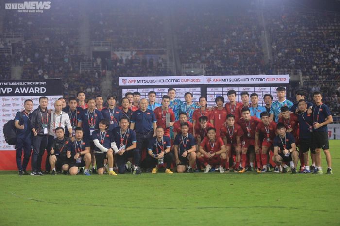 Trọn vẹn cảm xúc của HLV Park Hang Seo trong ngày chia tay tuyển Việt Nam-4