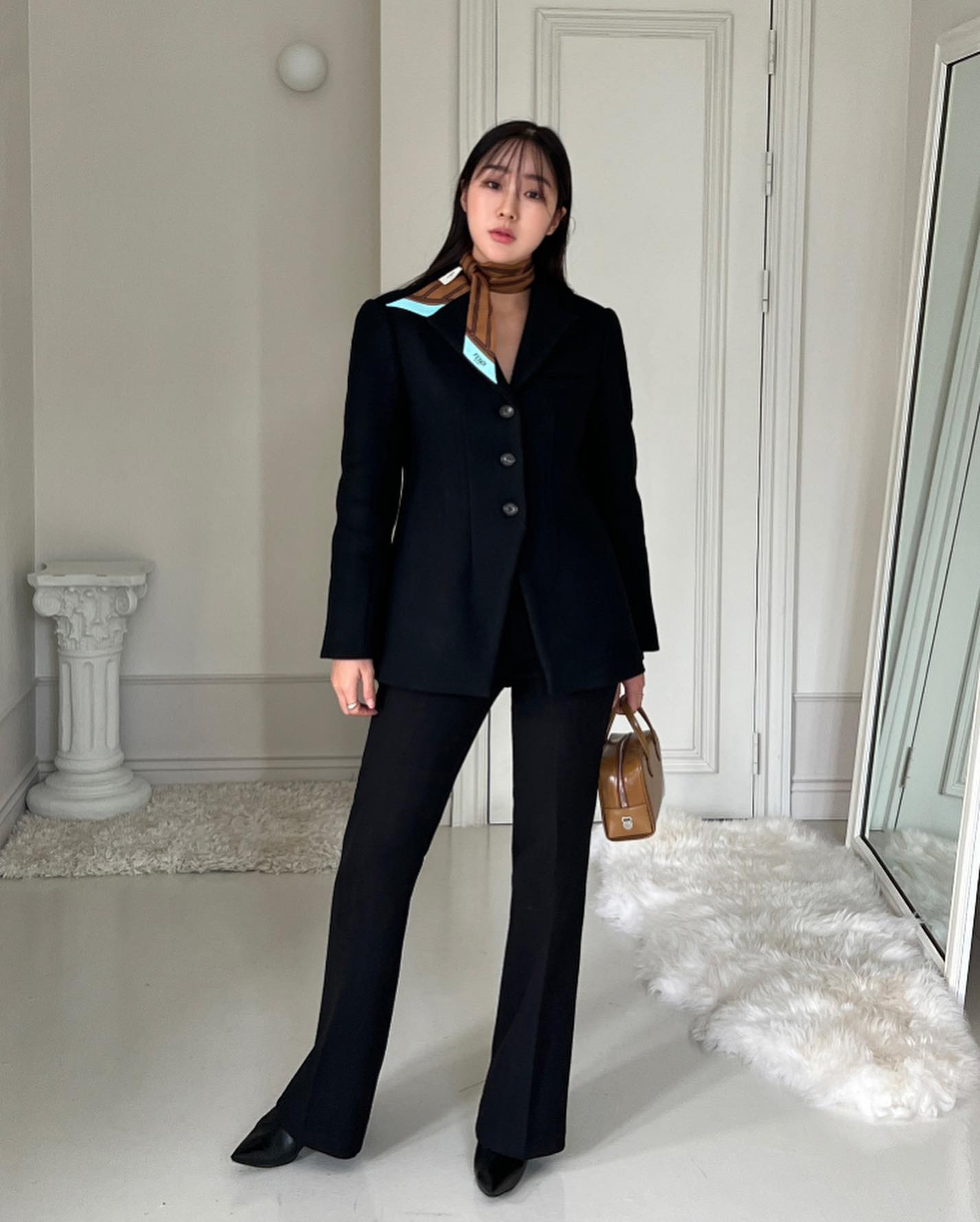 Tái chế đồ công sở diện Tết để không cần mua nhiều quần áo mới-8