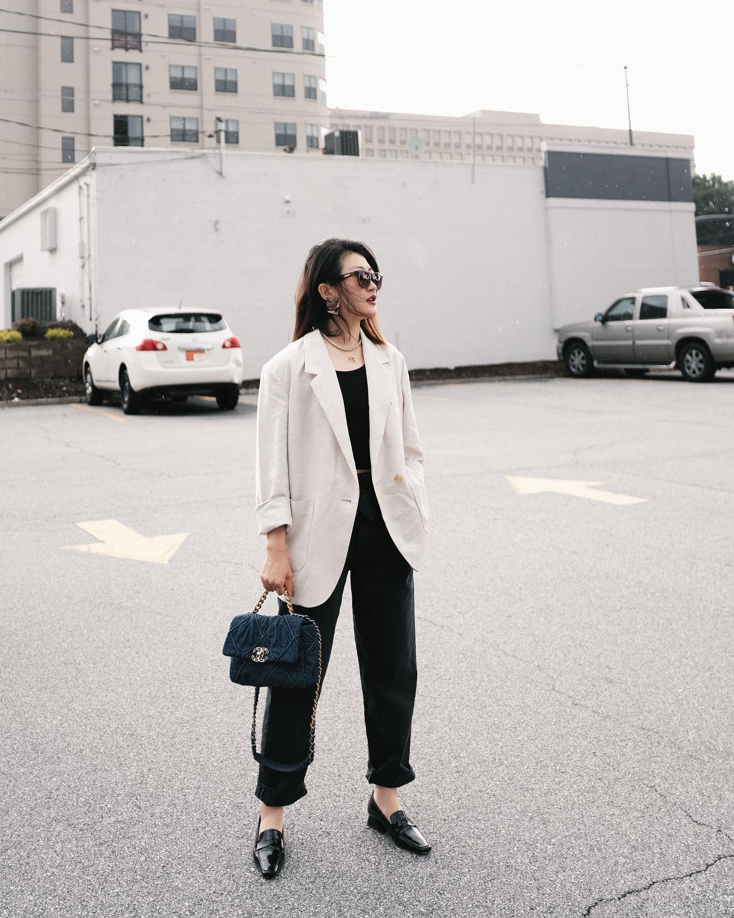 Tái chế đồ công sở diện Tết để không cần mua nhiều quần áo mới-10