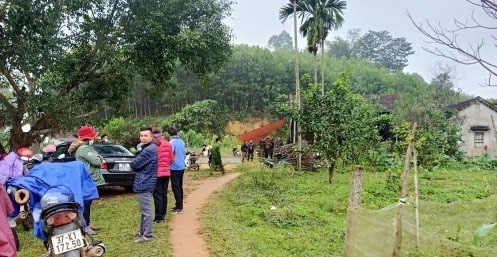 Phát hiện thi thể mẹ cùng con trai 2 tuổi dưới giếng sâu-1