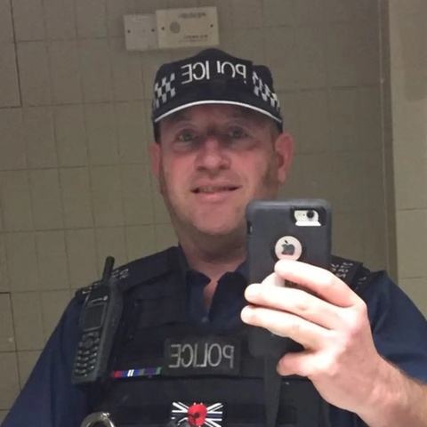 Vụ cưỡng hiếp hàng loạt gây rúng động nước Anh-2