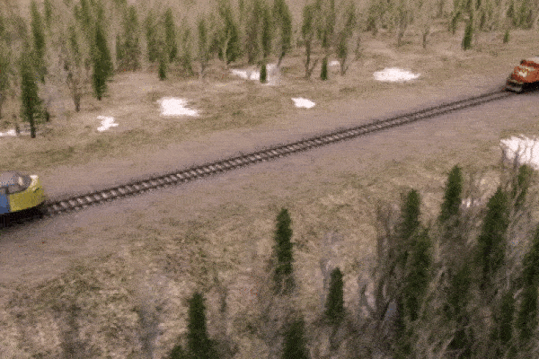 Tàu chở hàng lao thẳng vào tàu chở khách, hàng chục người tử nạn