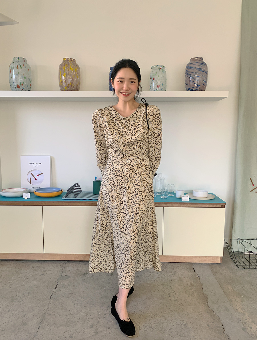 5 kiểu giày phù hợp để diện cùng váy liền-3