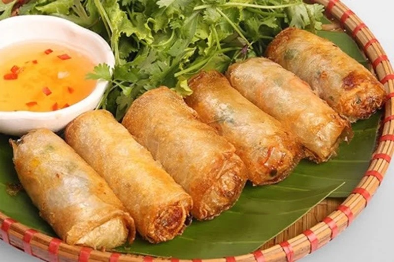 Cách rán nem giòn tan để lâu không lo ỉu-3