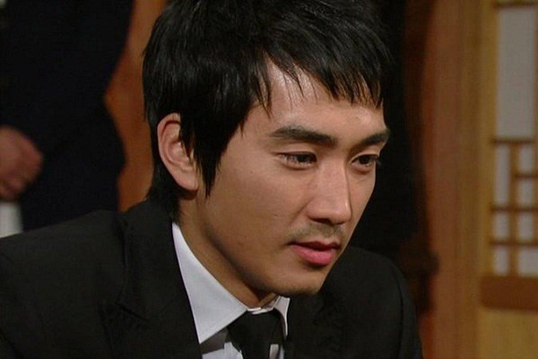 Vợ bỏ đi tôi chăm bố vợ ốm yếu 5 năm, ngày cô ấy trở về nghe một đề nghị&nbsp;tôi hoảng hốt-1