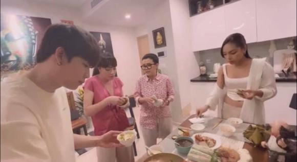 Không gian sống của Thanh Hà - Phương Uyên: Trang trí đơn giản, nhiều cây xanh-5