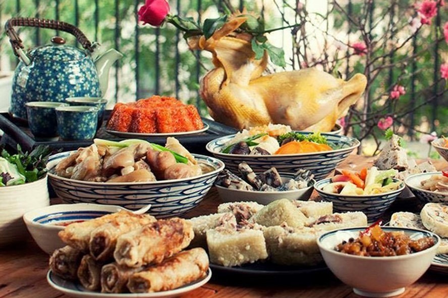 Ý nghĩa và cách bày mâm cúng mùng 1 tết Quý Mão 2023 đúng nhất để có một năm mới suôn sẻ-1