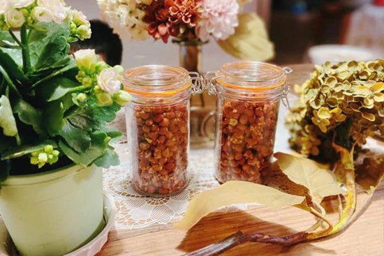 Cách làm đậu phộng rang bơ tỏi ớt thơm ngon nhâm nhi ngày Tết