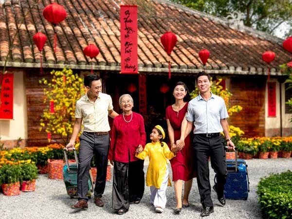 Hướng tốt và giờ đẹp để xuất hành ngày mùng 1 Tết Quý Mão 2023, chọn đúng để cả năm được hanh thông may mắn-1