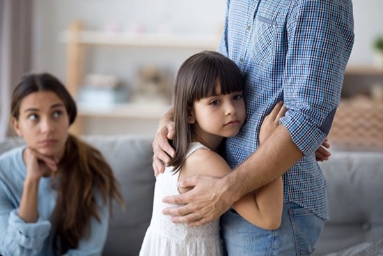 Chuyên gia tâm lý: Trẻ có quan hệ không tốt với bố sẽ mắc 4 khuyết điểm khi lớn lên