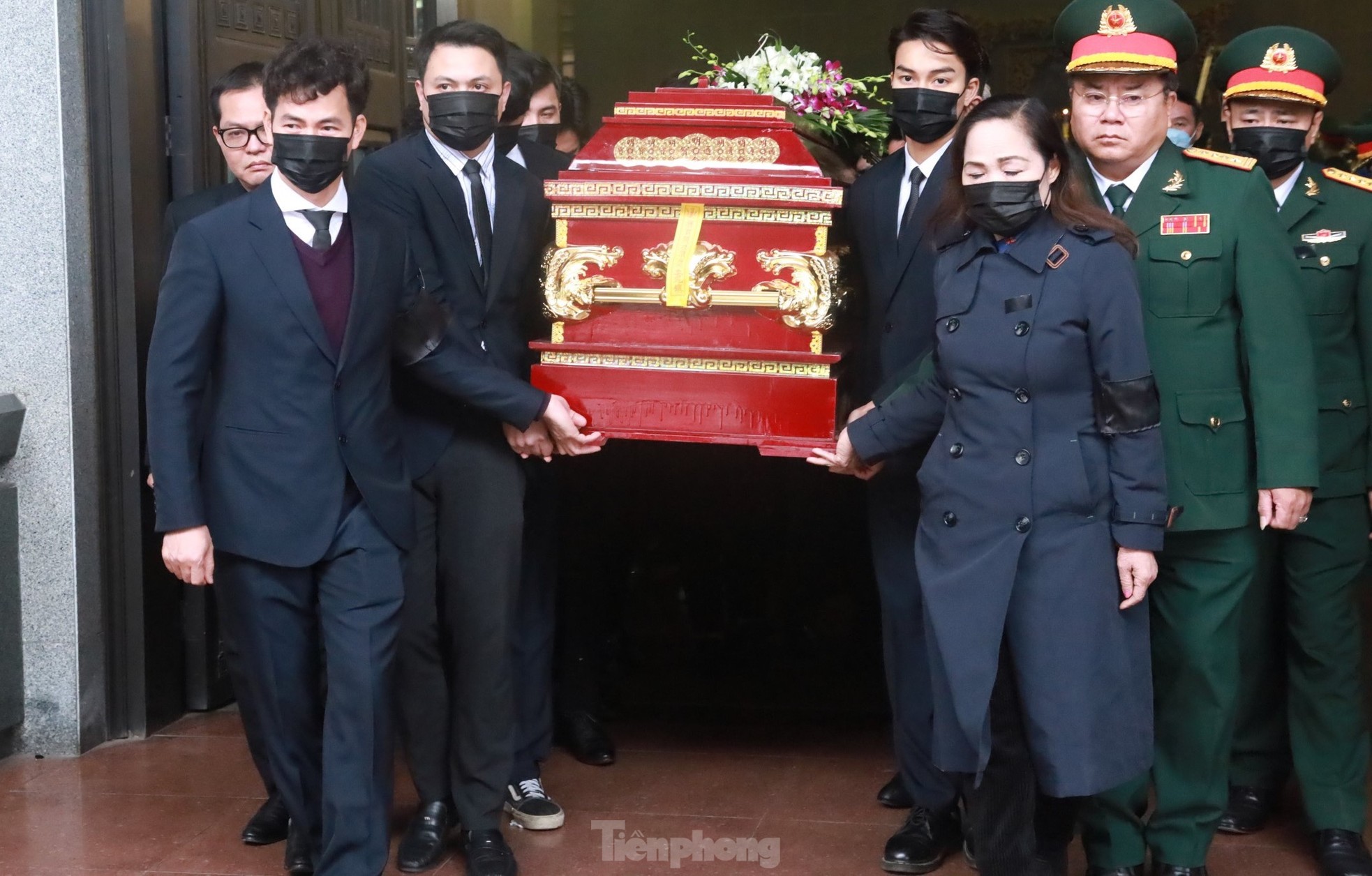 Phút tiễn biệt NSND Doãn Hoàng Giang-11