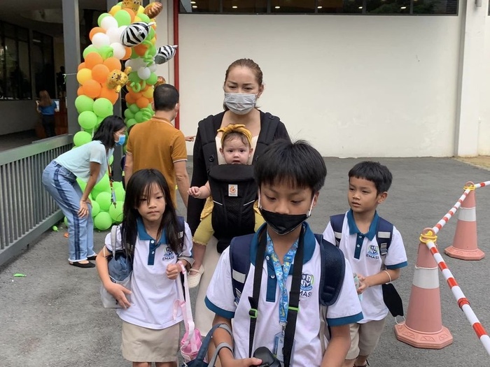 Con không muốn học, Á hậu Diễm Châu thoải mái cho nghỉ luôn-1