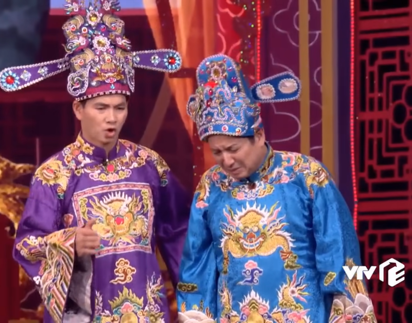 Những phần chầu hài hước và thâm thúy nhất của Táo Giáo dục-11