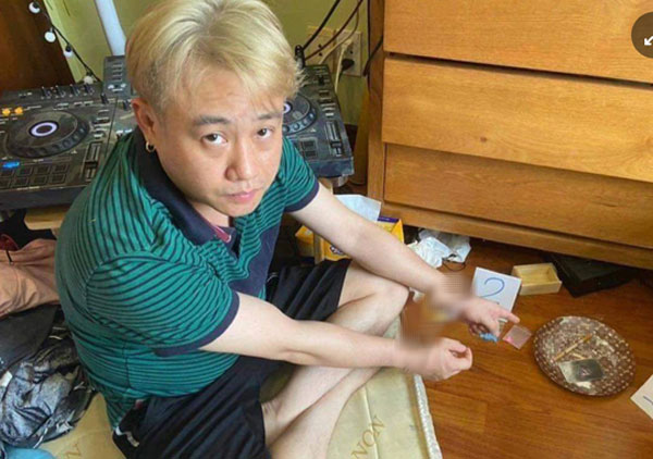 Những thị phi xôn xao showbiz Việt 2022-3