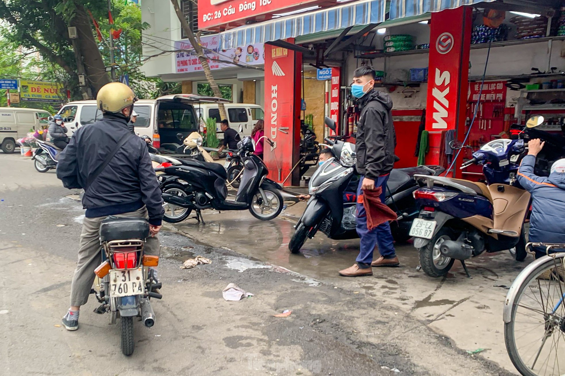 Giá tăng chóng mặt, dịch vụ rửa xe ‘hốt bạc’ dịp Tết-11