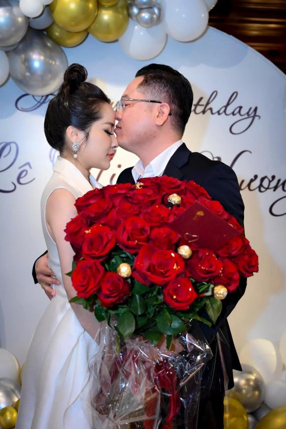 Minh Hương Nhật ký Vàng Anh đón sinh nhật hoành tráng, gửi lời cảm ơn đến người đặc biệt-3