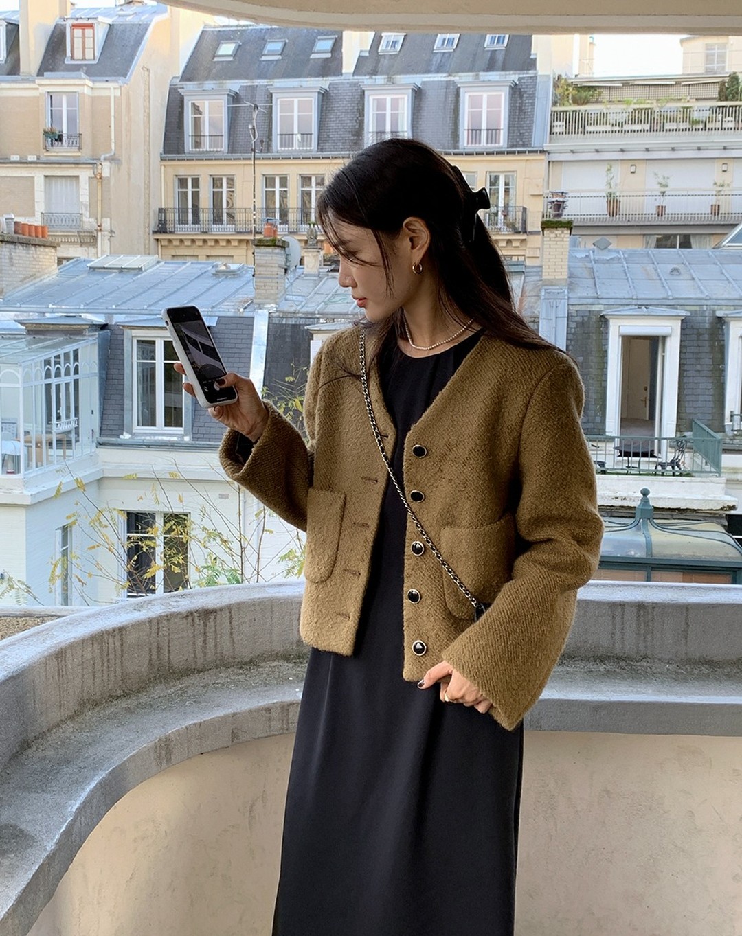 10 gợi ý diện đồ Tết cho những ai thích sự đơn giản-3