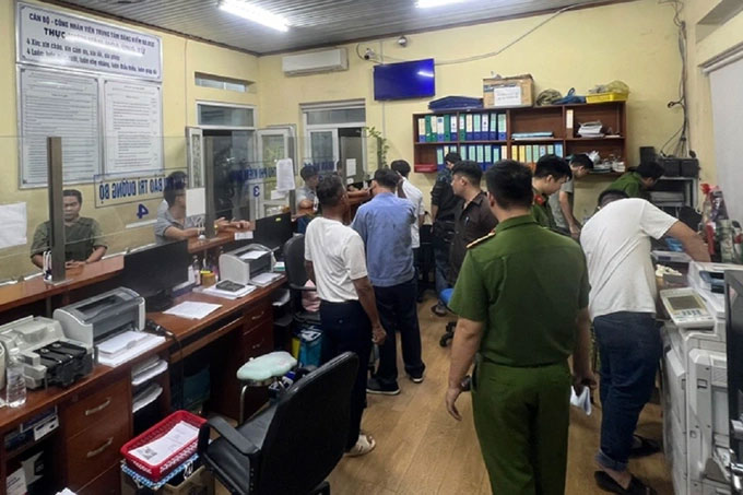 Bắt thêm 12 bị can tại một trung tâm đăng kiểm ở Đồng Nai-2