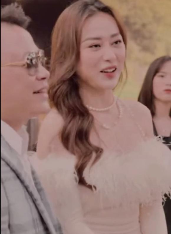 Lộ clip Shark Bình nắm tay Phương Oanh đi tiệc và giới thiệu khách khứa như nữ chủ nhân-3