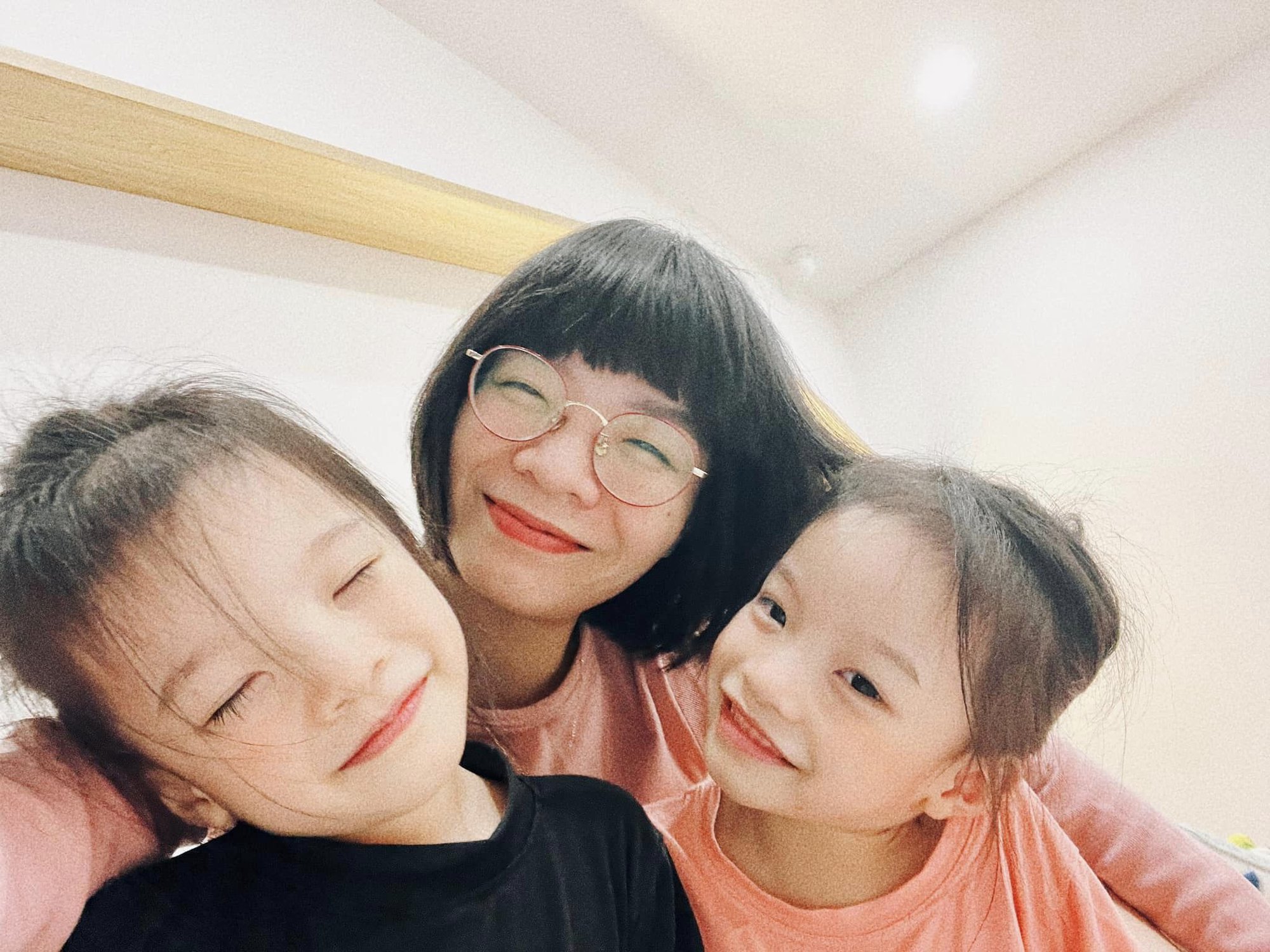 Mẹ 9X chia sẻ bí quyết đếm 1-2-3 để không nổi cáu khi dạy con-1