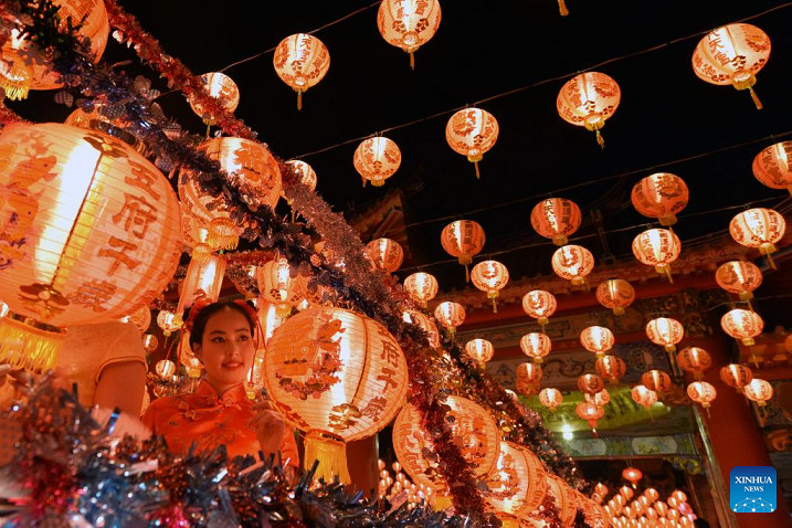 Hình ảnh không khí Tết Nguyên đán tràn ngập châu Á-3