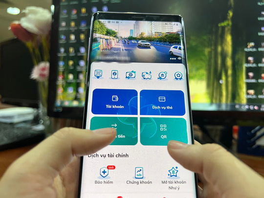 Coi chừng bay màu tài khoản ngân hàng trong ngày Tết-1