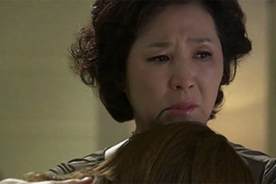 Tôi khóc suốt đêm khi các con chuyển khoản cho 100 triệu ăn Tết