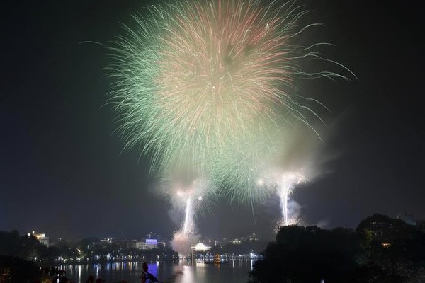 Các em bé Mèo Con chào đời trong khoảnh khắc giao thừa-4