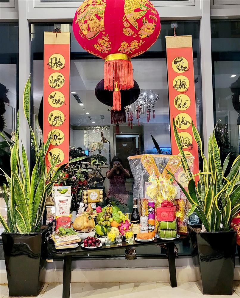 Vợ Mạnh Trường khoe ảnh Tết, đã mắt cơ ngơi sang xịn-3