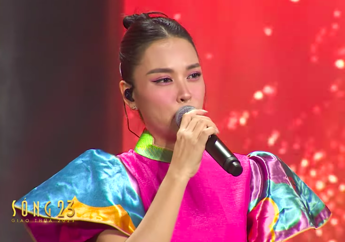 O Sen Ngọc Mai bị Bích Phương tiết lộ việc sử dụng học phí dạy thanh nhạc cho việc này-1