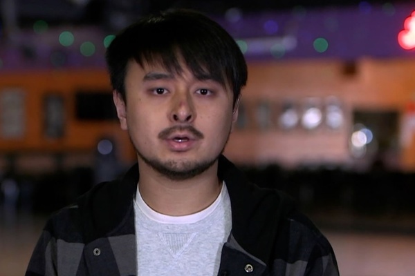 Người lao vào tước vũ khí của nghi phạm vụ xả súng California-2