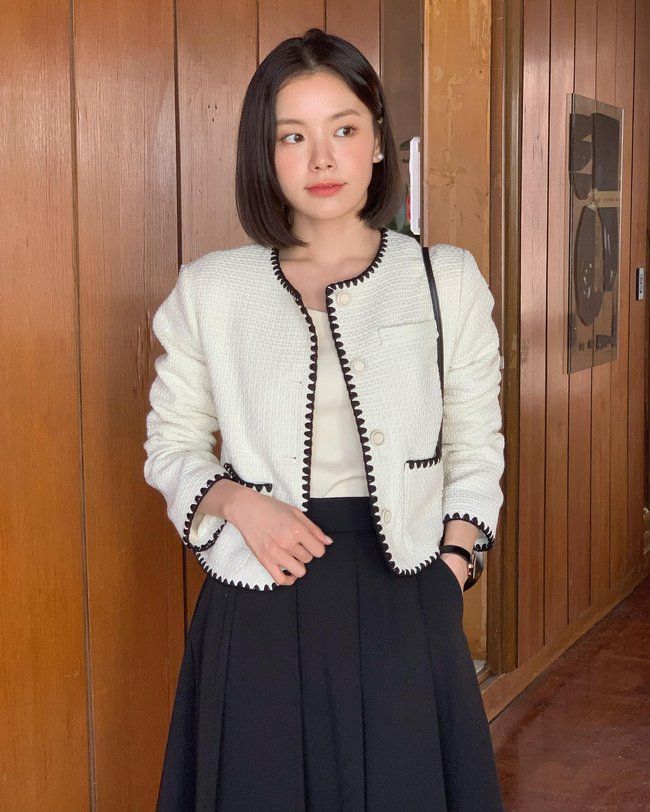 10 cách diện áo khoác vải tweed trẻ trung để đi du xuân-10